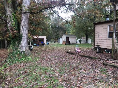 268 Shell Rd, Thomasville, NC 27360 photo 4