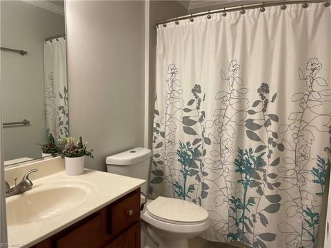 1013 Cantering Rd, High Point, NC 27262 photo 12