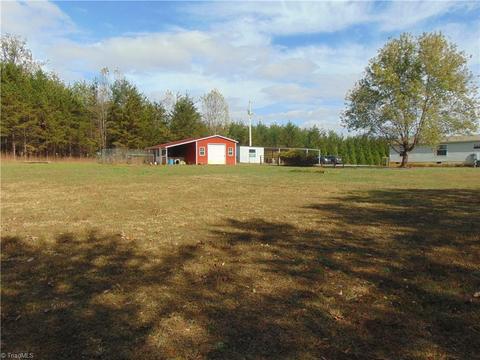 10690 Haystack Rd, Thurmond, NC 28683 photo 13