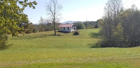 2452 Collinstown, Stuart, VA 24171 photo 44