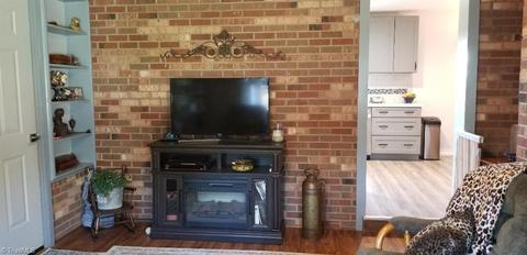 2452 Collinstown, Stuart, VA 24171 photo 24