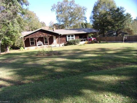 236 Forest Hill Dr, Denton, NC 27239 photo 11