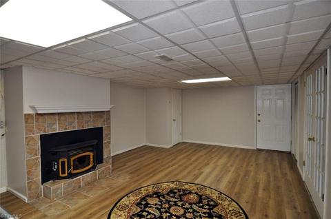 915 Corner Rd, Pinnacle, NC 27043 photo 17