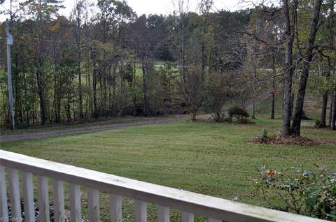 915 Corner Rd, Pinnacle, NC 27043 photo 23