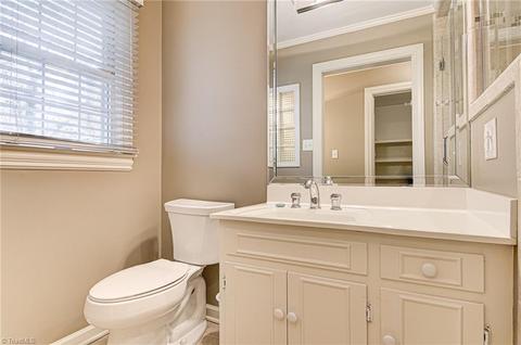 1243 Devonshire Ave, High Point, NC 27262 photo 29