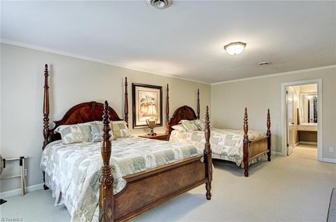 1243 Devonshire Ave, High Point, NC 27262 photo 28