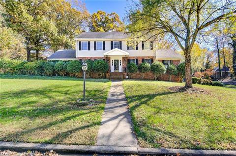 1243 Devonshire Ave, High Point, NC 27262 photo 2