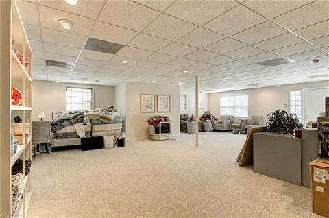 1243 Devonshire Ave, High Point, NC 27262 photo 35