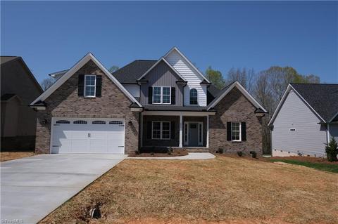 6856 Orchard Path Dr, Clemmons, NC 27012 photo 1
