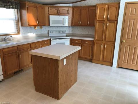 200 Abbott Ln, Lowgap, NC 27024 photo 19