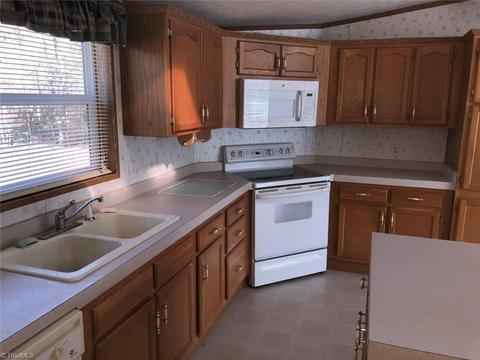 200 Abbott Ln, Lowgap, NC 27024 photo 20