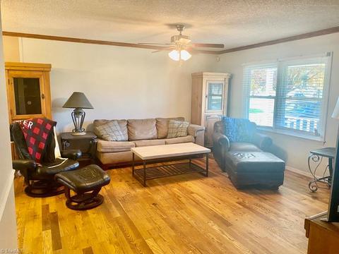 4364 Hoover Hill Rd, Trinity, NC 27370 photo 3