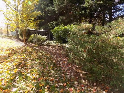 3413 Pine Valley Rd, High Point, NC 27265 photo 23