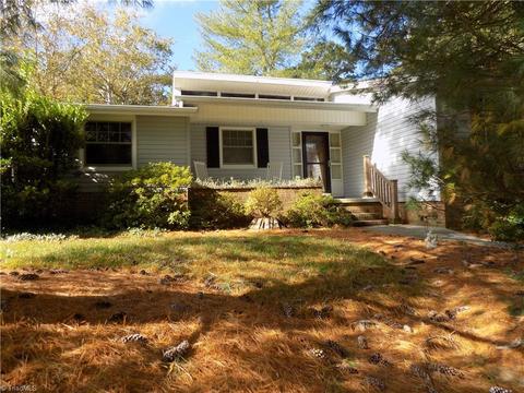 3413 Pine Valley Rd, High Point, NC 27265 photo 2
