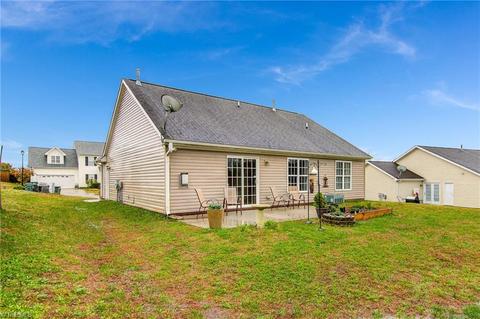 1024 Tesh Ct, High Point, NC 27265 photo 27