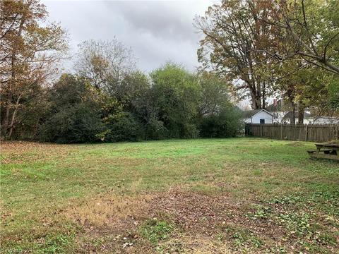 170 N Bingham St, Denton, NC 27239 photo 8