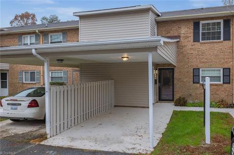 2219 Shadow Valley Rd #D, High Point, NC 27265 photo 2