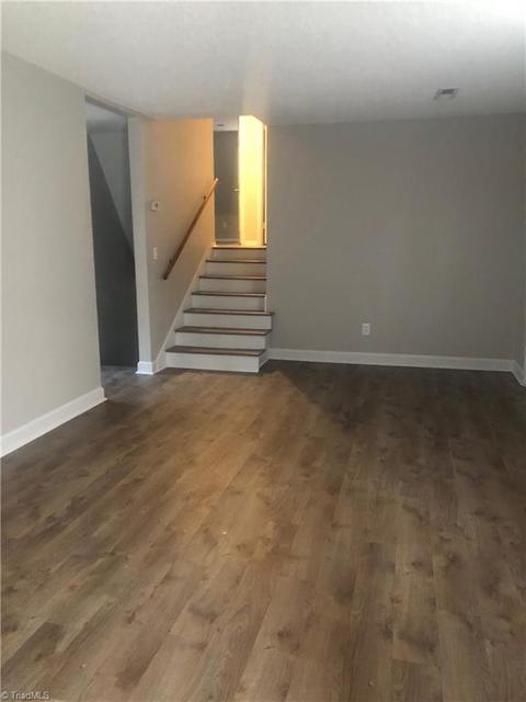 301 Mountainbrook Dr, King, NC 27021 photo 11