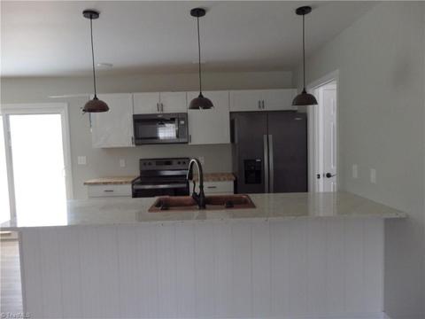 333 Garner St, Denton, NC 27239 photo 3