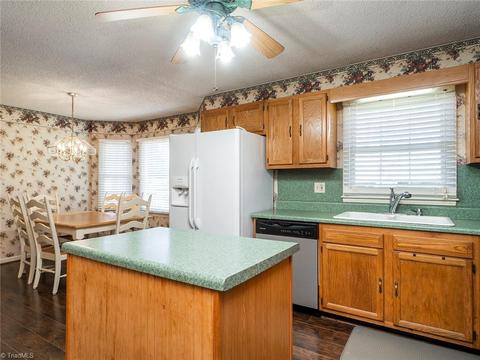 3661 Circle Ct, Trinity, NC 27370 photo 10
