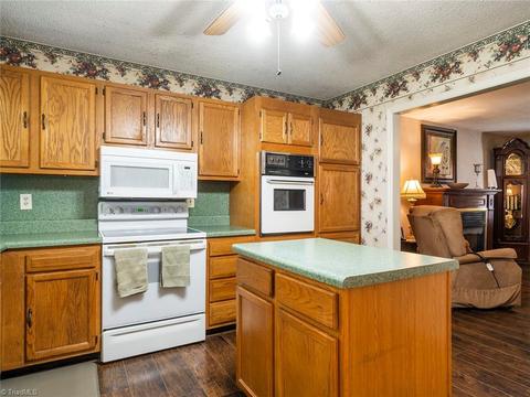 3661 Circle Ct, Trinity, NC 27370 photo 9