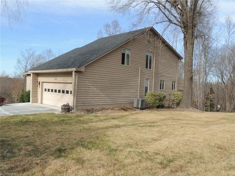 7522 Lasater Rd, Clemmons, NC 27012 photo 3
