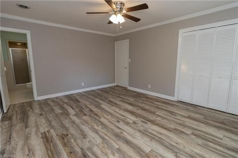 995 Nottingham Rd, High Point, NC 27262 photo 10