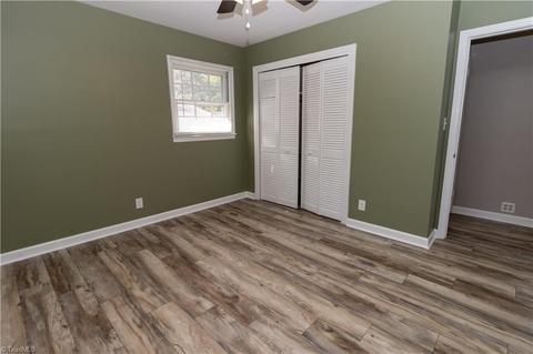 995 Nottingham Rd, High Point, NC 27262 photo 15