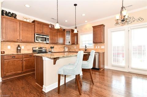 2366 Hammock Dr, High Point, NC 27265 photo 12