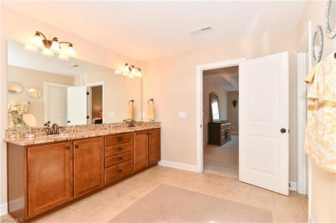 2366 Hammock Dr, High Point, NC 27265 photo 22