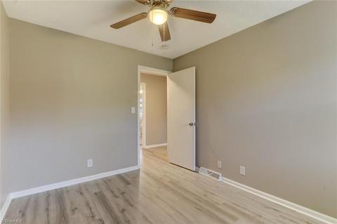 2219 Shadow Valley Rd #E, High Point, NC 27265 photo 21
