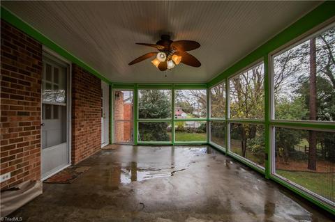 807 Sunset Dr, High Point, NC 27262 photo 46