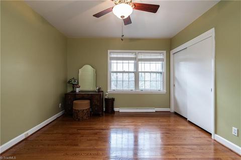 807 Sunset Dr, High Point, NC 27262 photo 10