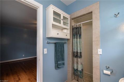 807 Sunset Dr, High Point, NC 27262 photo 16