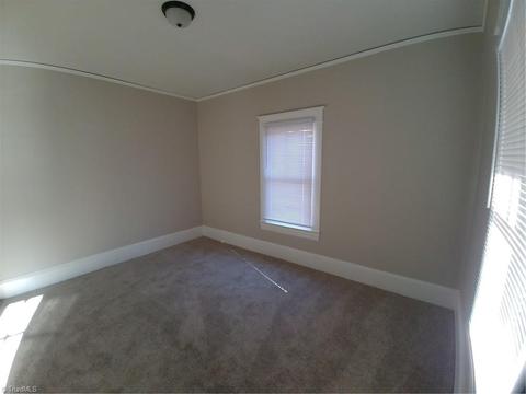 608 Everett Ln, High Point, NC 27262 photo 21