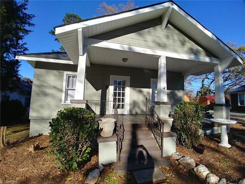 608 Everett Ln, High Point, NC 27262 photo 2