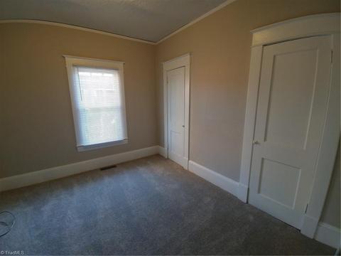 608 Everett Ln, High Point, NC 27262 photo 22