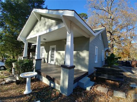 608 Everett Ln, High Point, NC 27262 photo 1
