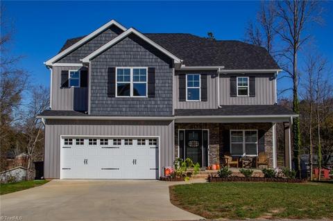 6666 Bellawood Dr, Trinity, NC 27370 photo 1
