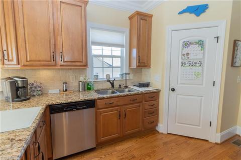 8420 Cripplegate Trce, Browns Summit, NC 27214 photo 5