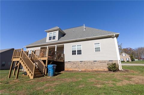 8420 Cripplegate Trce, Browns Summit, NC 27214 photo 27
