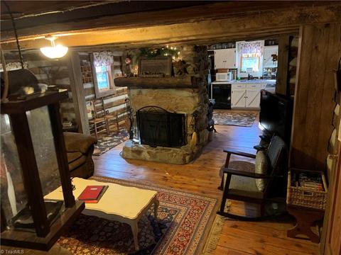 146 Howards Way, Dobson, NC 27017 photo 7