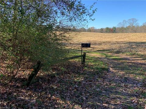 146 Howards Way, Dobson, NC 27017 photo 33