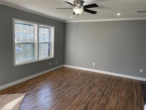 508 Pendleton Ct, High Point, NC 27260 photo 3