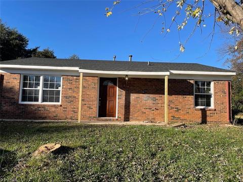 508 Pendleton Ct, High Point, NC 27260 photo 1