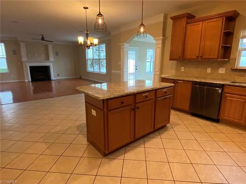 2668 Lamplight Cir, High Point, NC 27265 photo 19