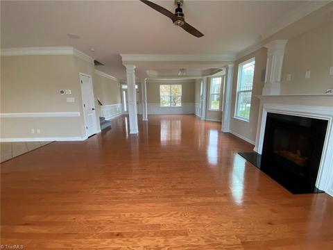 2668 Lamplight Cir, High Point, NC 27265 photo 10