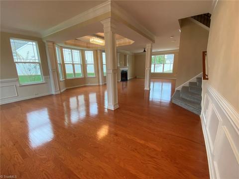 2668 Lamplight Cir, High Point, NC 27265 photo 3