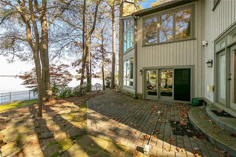 20703 Pointe Regatta Dr, Cornelius, NC 28031 photo 29