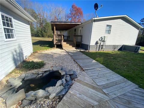 4888 Cashatt Rd, Trinity, NC 27370 photo 10